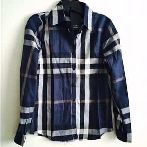 Blue plaid long sleeve top